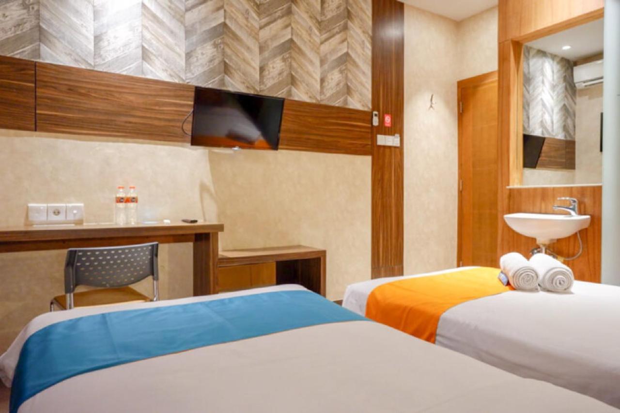 Sans Hotel Ekkon Yogyakarta By Reddoorz Ngabean ภายนอก รูปภาพ