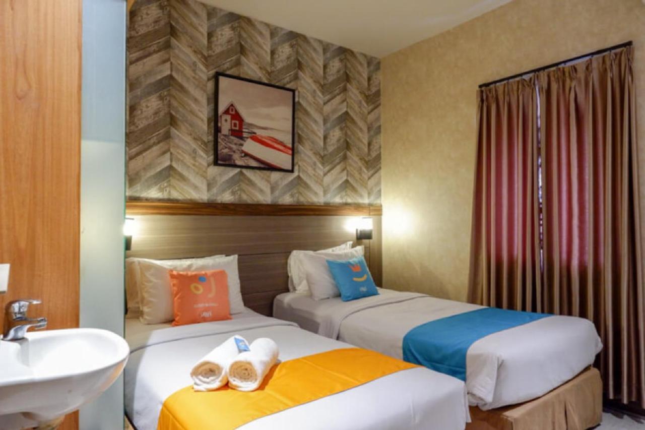Sans Hotel Ekkon Yogyakarta By Reddoorz Ngabean ภายนอก รูปภาพ